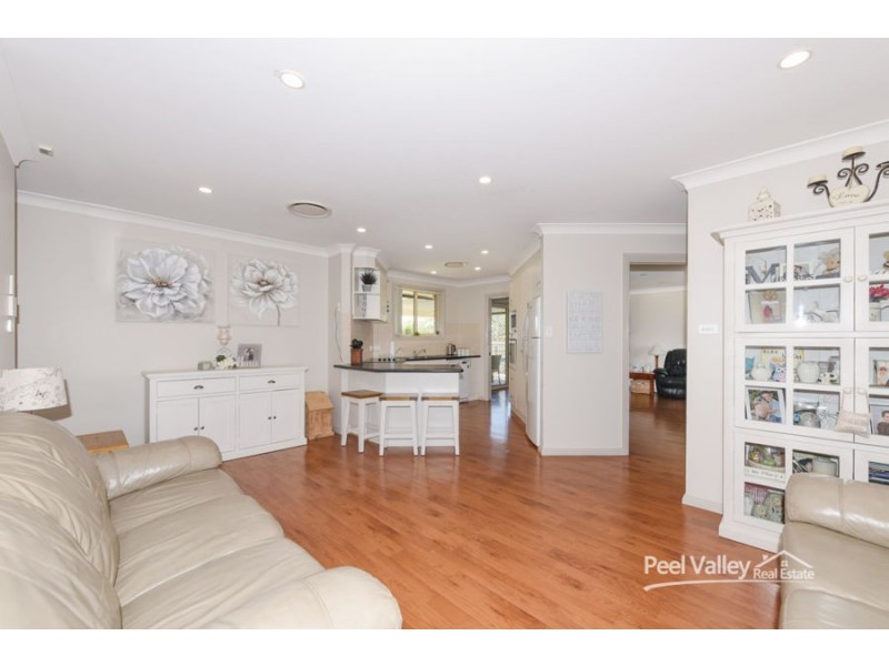 15 Palmer Drive, Tamworth NSW 2340