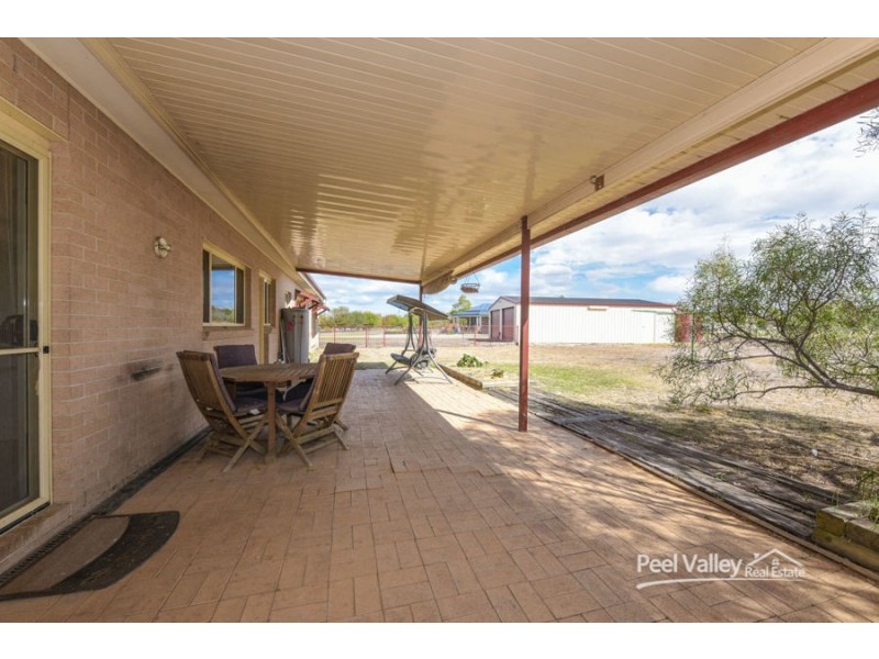 19 Palmer Drive, Tamworth NSW 2340
