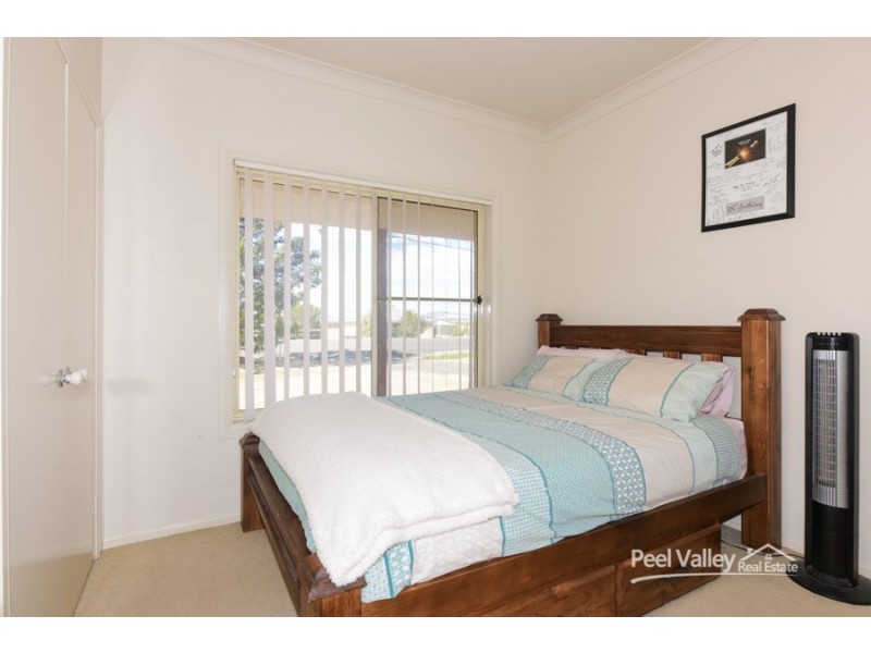 19 Palmer Drive, Tamworth NSW 2340