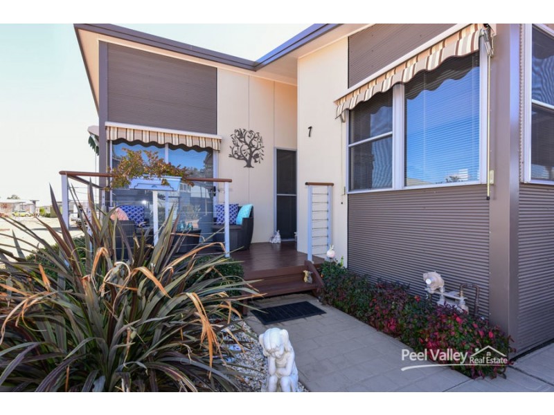 Unit 7/19-51 Warral Road, Tamworth NSW 2340