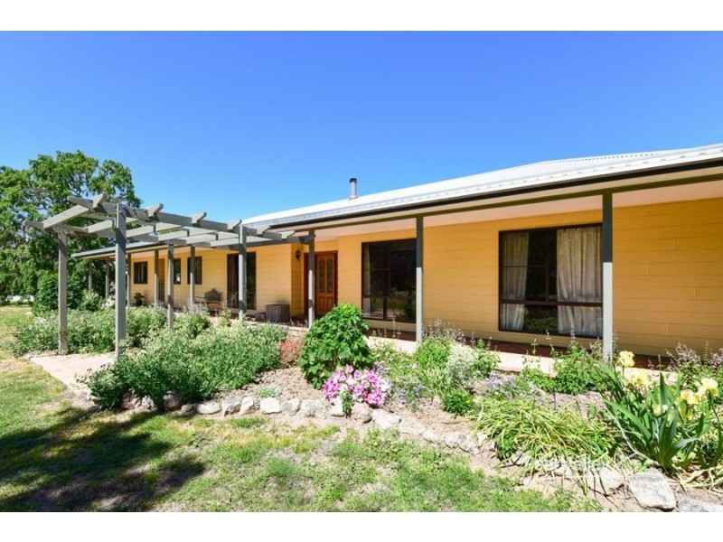 289 Tintinhull Road, Tamworth NSW 2340