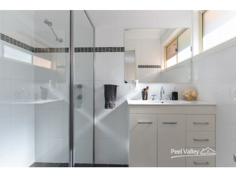 20 Katrina Court, Tamworth NSW 2340