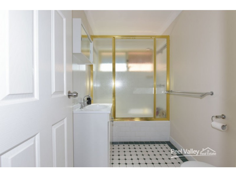 20 Katrina Court, Tamworth NSW 2340