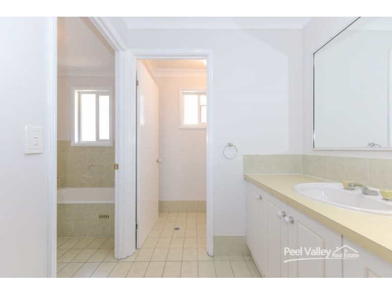 15 Kurrajong Street, Tamworth NSW 2340