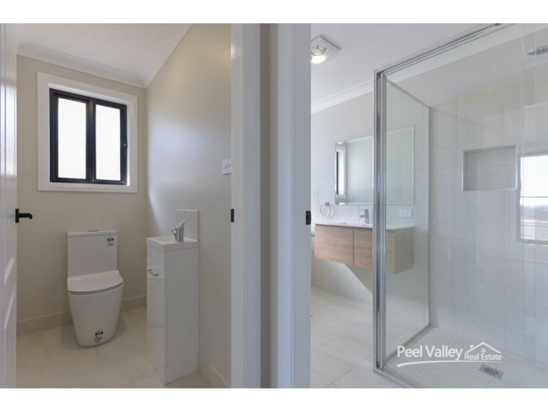 1/40 Francis Avenue, Tamworth NSW 2340