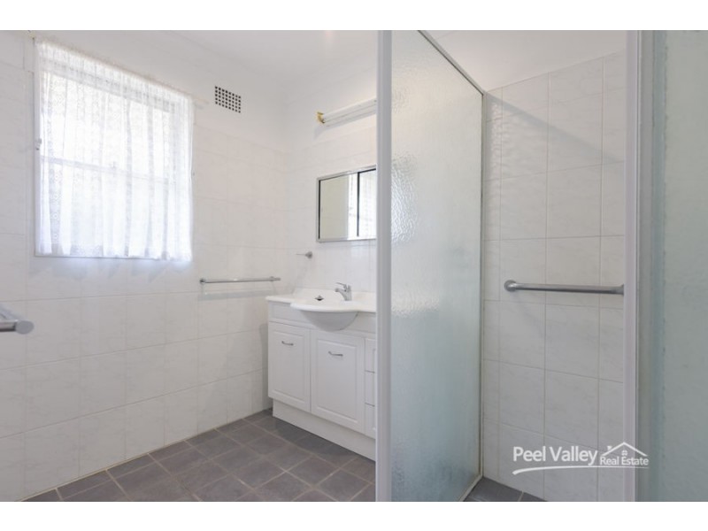 13 Ridge Street, Tamworth NSW 2340