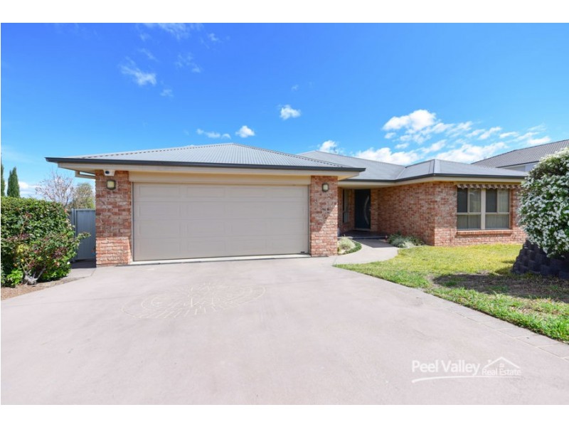 9 Mulconda Close, Tamworth NSW 2340