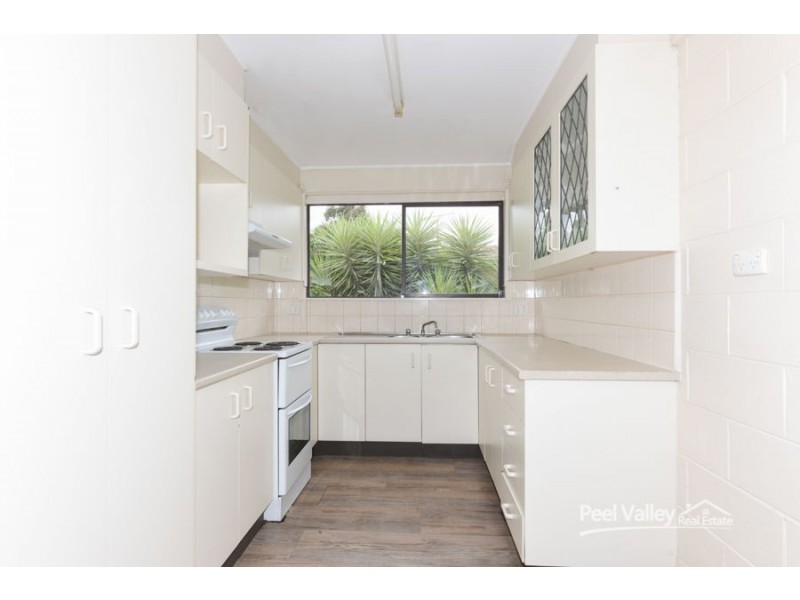 35 Waree Drive, Tamworth NSW 2340