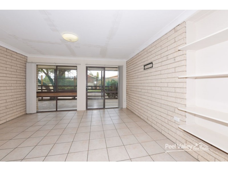 35 Waree Drive, Tamworth NSW 2340