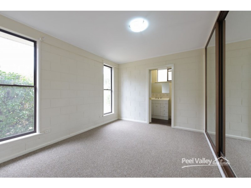 35 Waree Drive, Tamworth NSW 2340