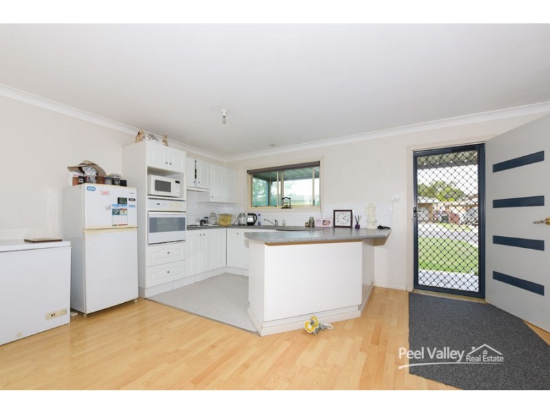29 Mack Street, Tamworth NSW 2340
