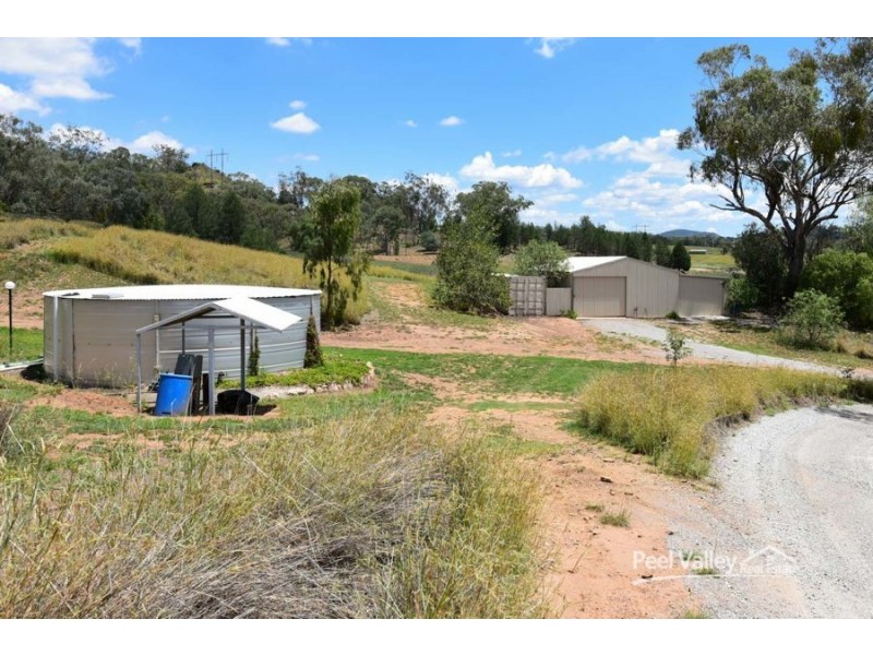 82 Eloura Road, Tamworth NSW 2340