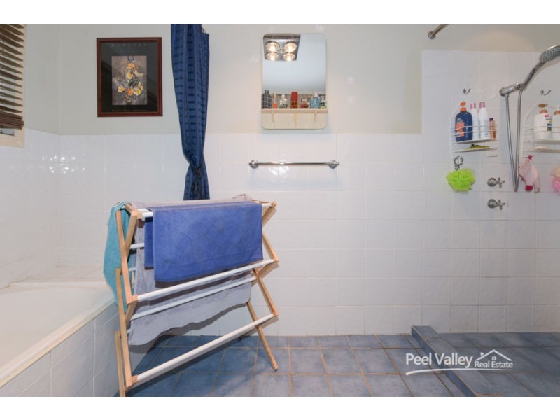 82 Eloura Road, Tamworth NSW 2340