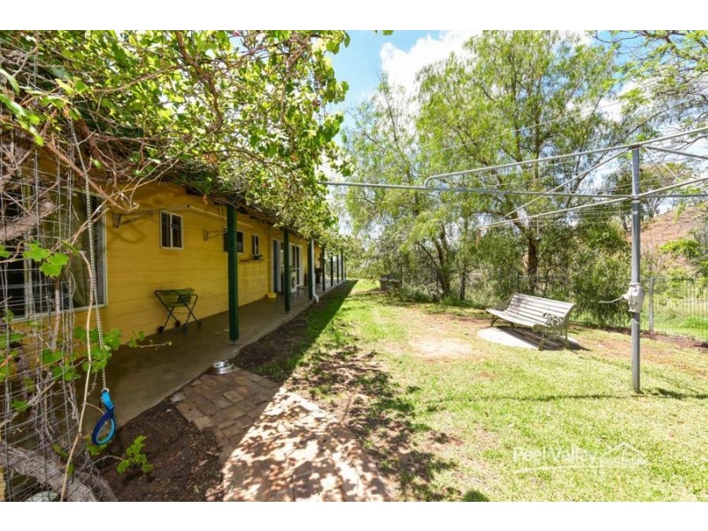 82 Eloura Road, Tamworth NSW 2340