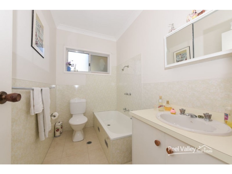 90 Pullmans Road, Tamworth NSW 2340