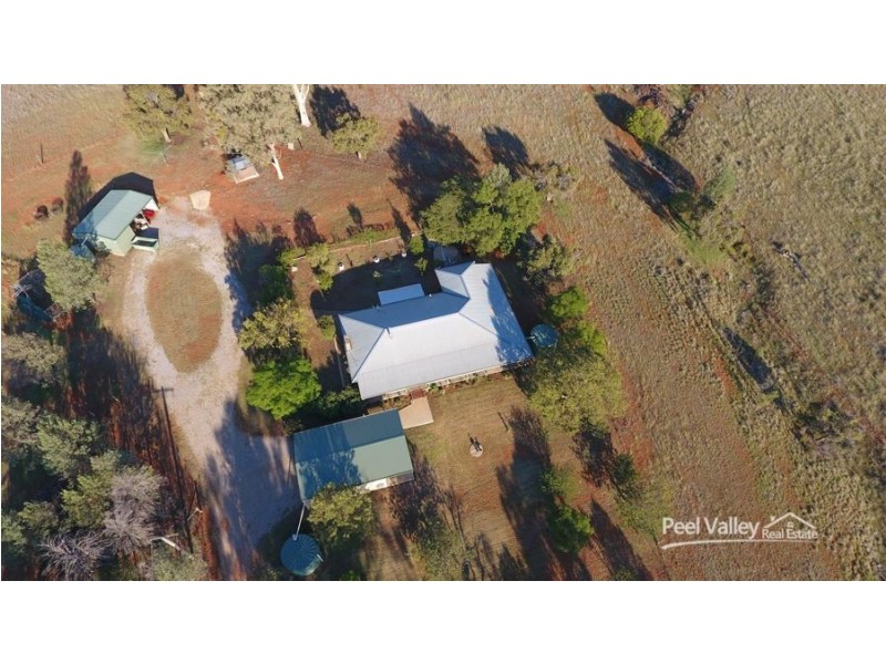 90 Pullmans Road, Tamworth NSW 2340