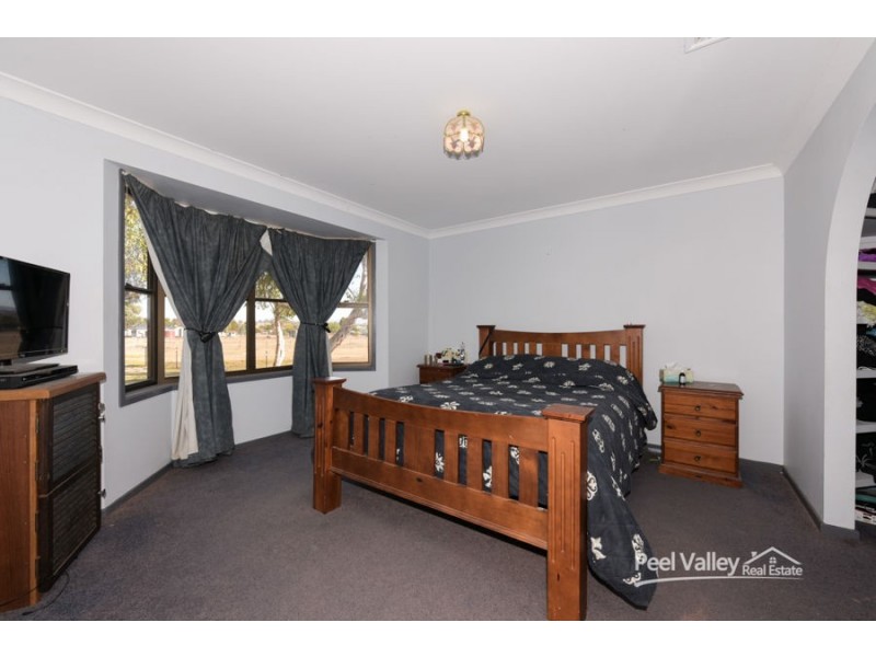 3 Warwick Road, Tamworth NSW 2340