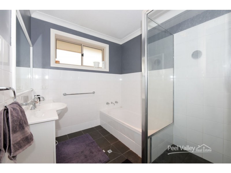 7 Leonora Crescent, Kootingal NSW 2352