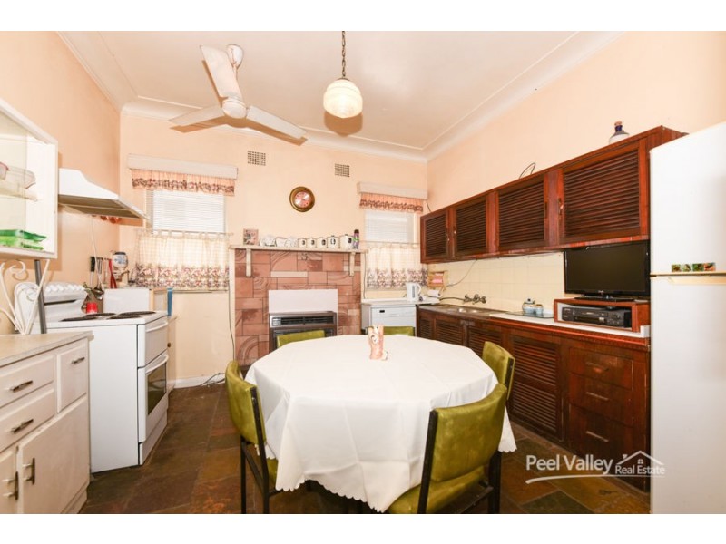 139 Denison Street, Tamworth NSW 2340