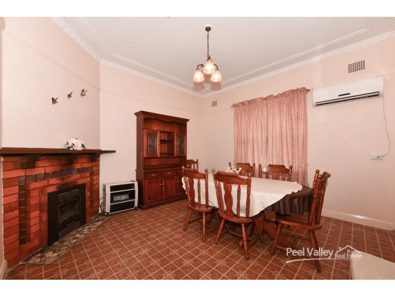 139 Denison Street, Tamworth NSW 2340