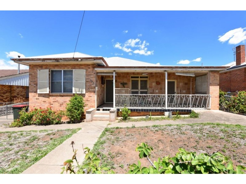 139 Denison Street, Tamworth NSW 2340