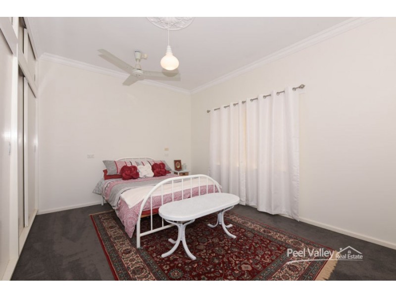 84 Scotland Road, Tamworth NSW 2340