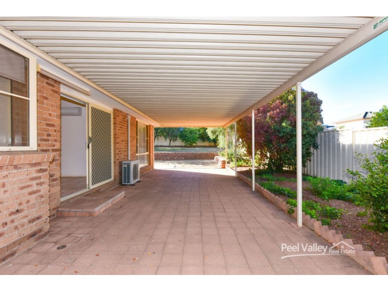 24 Overlanders Way, Tamworth NSW 2340