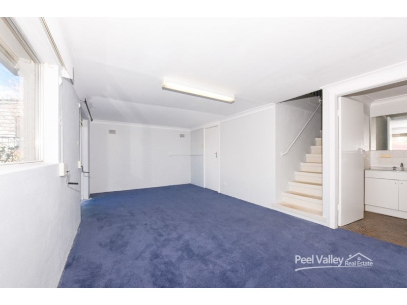 33 Erwin Street, Tamworth NSW 2340