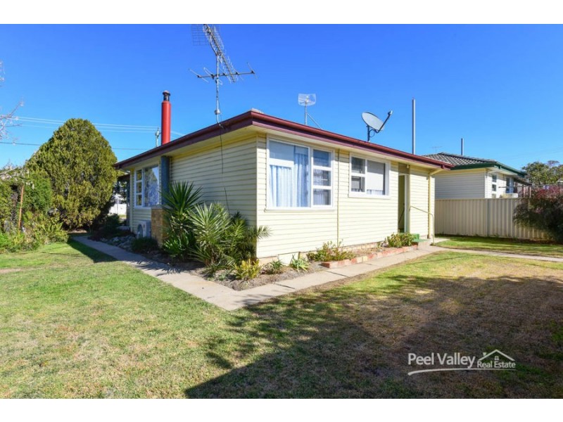 5 Larool Street, Tamworth NSW 2340