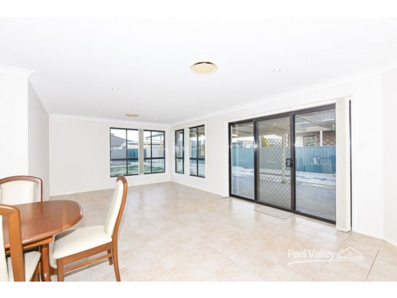 22 Warwick Road, Tamworth NSW 2340