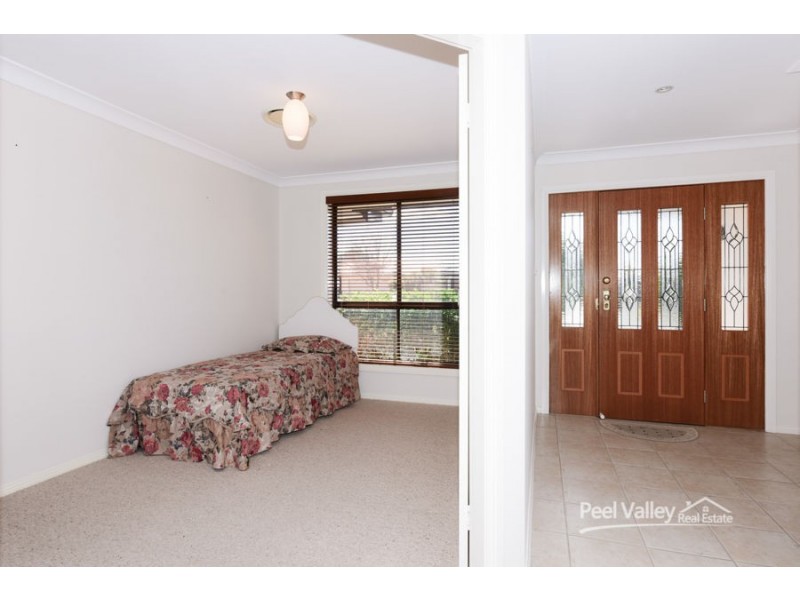 22 Warwick Road, Tamworth NSW 2340