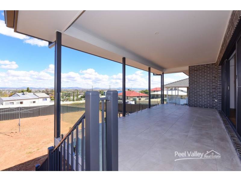 6 Conway Close, Tamworth NSW 2340