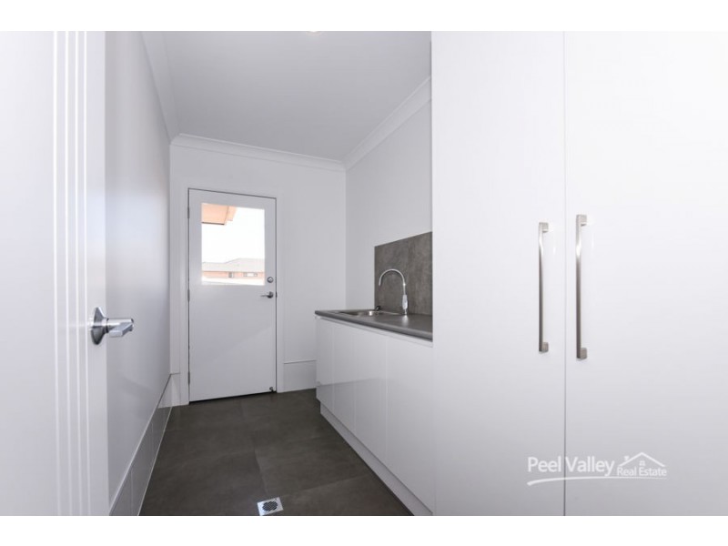 6 Conway Close, Tamworth NSW 2340