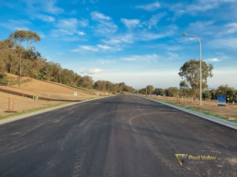 . Valley Drive, Tamworth NSW 2340