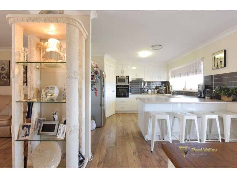 18 Carpet Street, Wallabadah NSW 2343