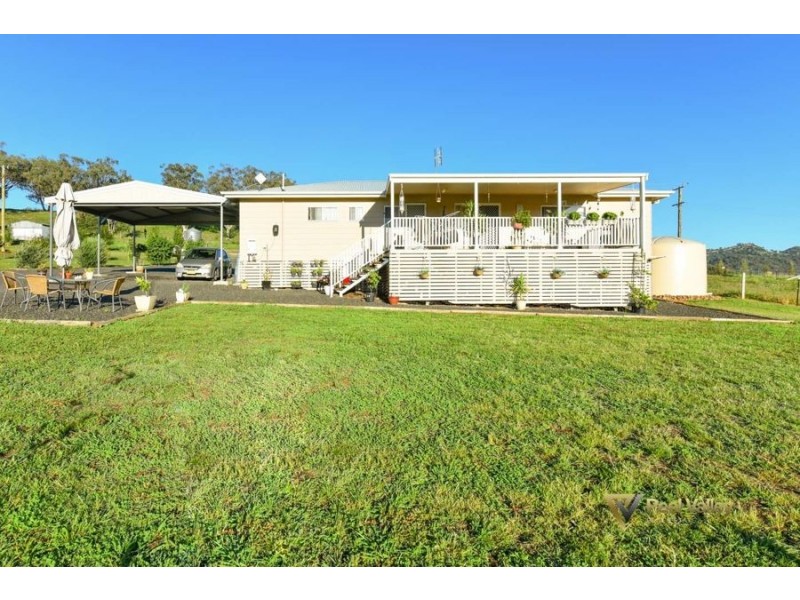 18 Carpet Street, Wallabadah NSW 2343