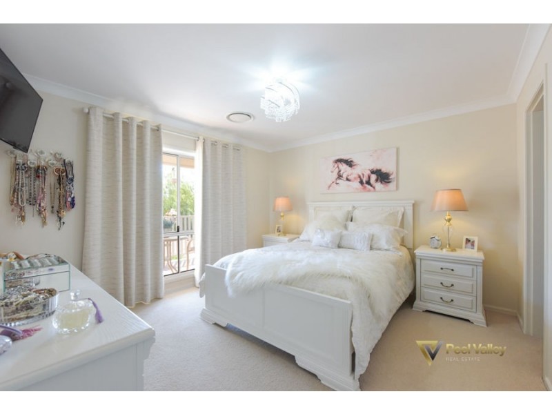 18 Carpet Street, Wallabadah NSW 2343