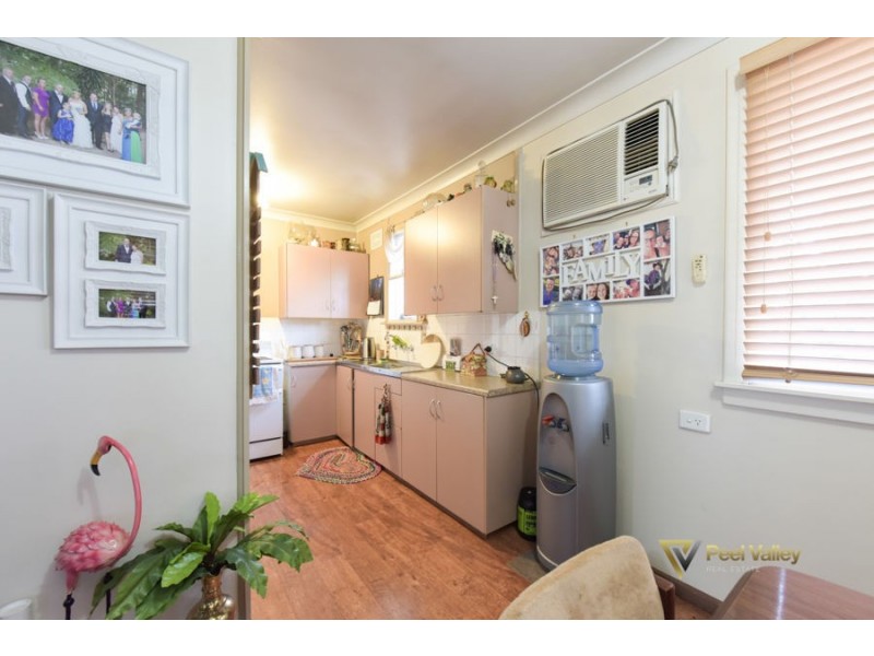 18 Mountview Crescent, Tamworth NSW 2340