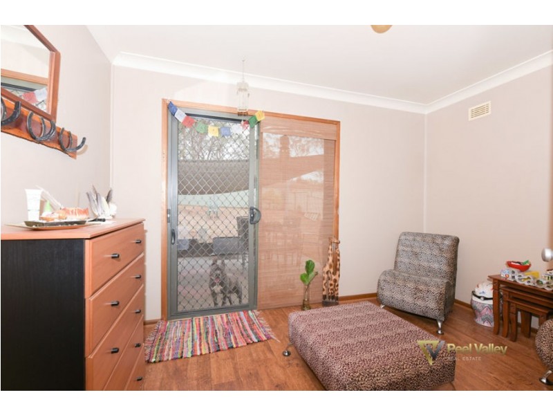 18 Mountview Crescent, Tamworth NSW 2340