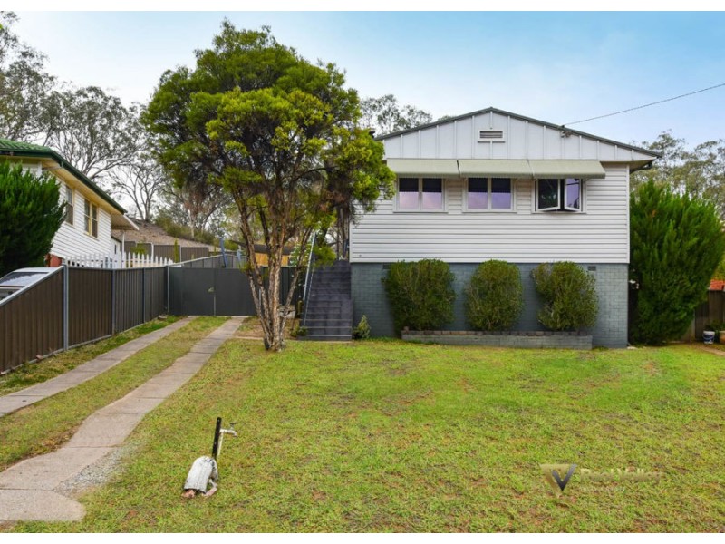 18 Mountview Crescent, Tamworth NSW 2340