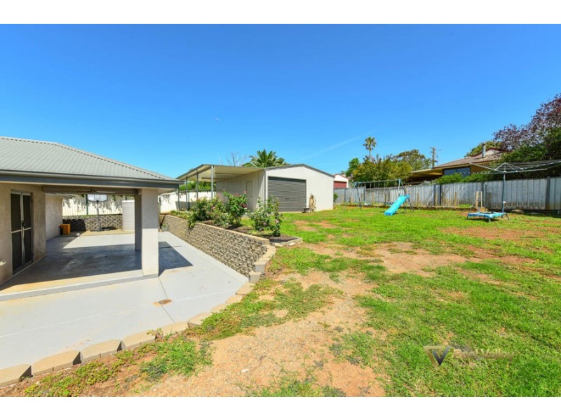 52 Campbell Road, Tamworth NSW 2340