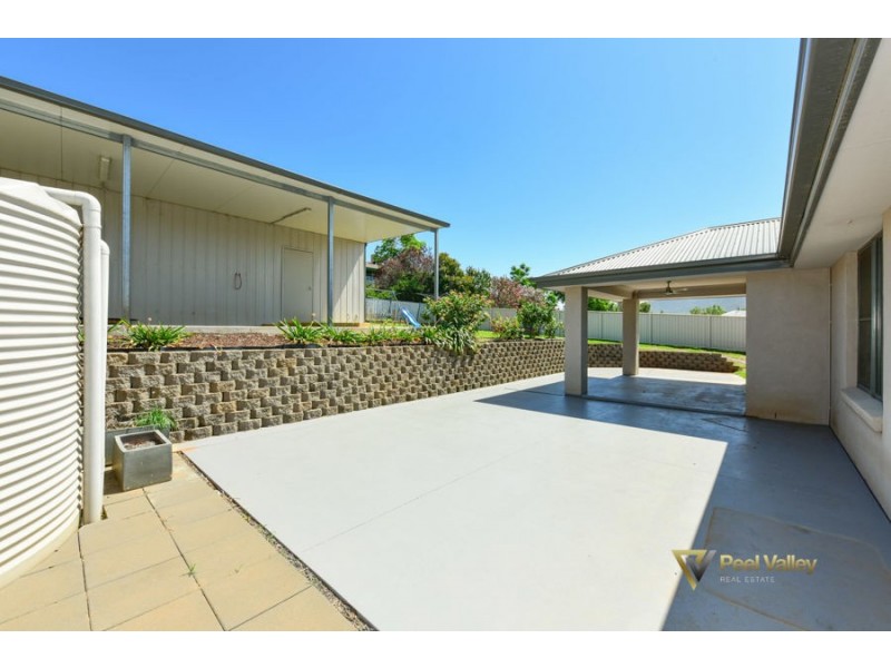 52 Campbell Road, Tamworth NSW 2340