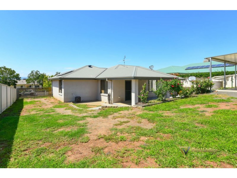 52 Campbell Road, Tamworth NSW 2340