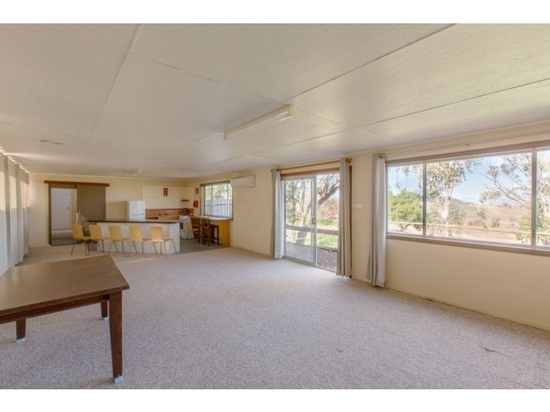 32 Henrys Lane, Tamworth NSW 2340