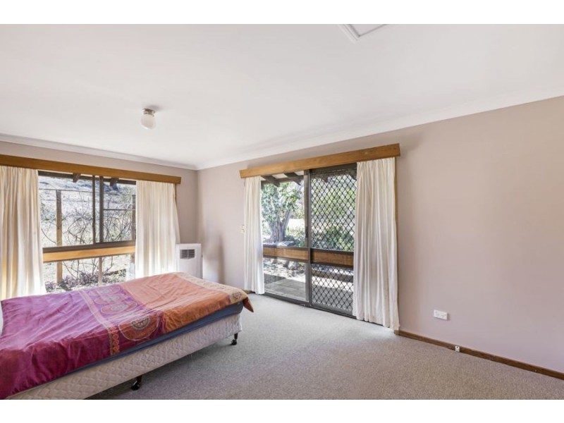 32 Henrys Lane, Tamworth NSW 2340