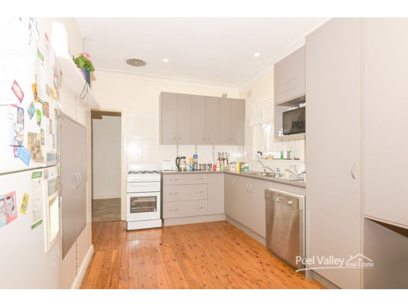 2 Bruce Street, Tamworth NSW 2340