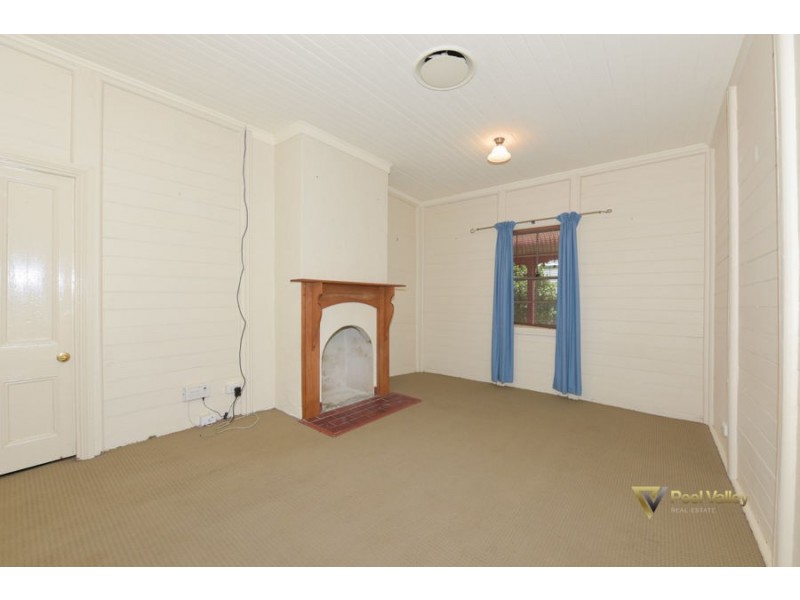 18 Rowan Street, Manilla NSW 2346