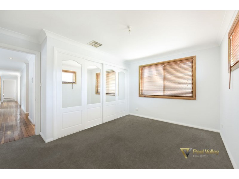 7 Glenview Place, Tamworth NSW 2340