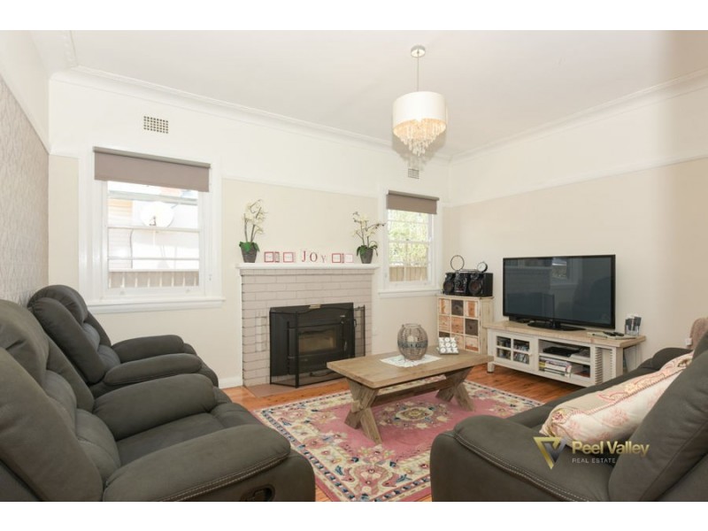 4 Edward Street, Tamworth NSW 2340