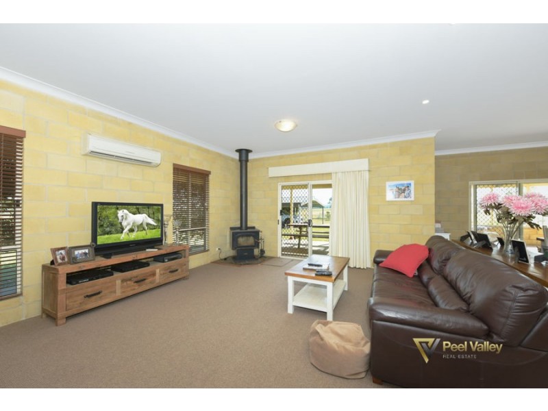 307 Whitehouse Lane, Tamworth NSW 2340